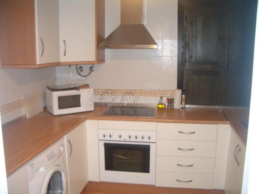 Boutique Style Apartment In Velez De Benaudalla - Near Salobrena Zewnętrze zdjęcie